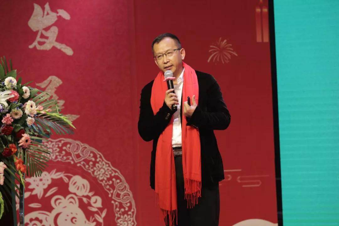 龙都论坛，汇聚智慧，共创未来