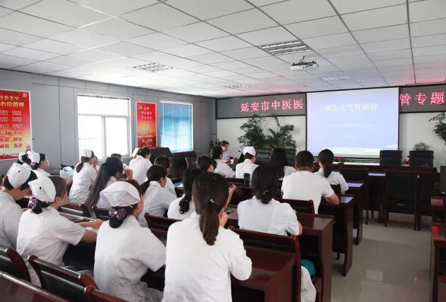 插管第210期动态图，医疗技术与时代进步的结合