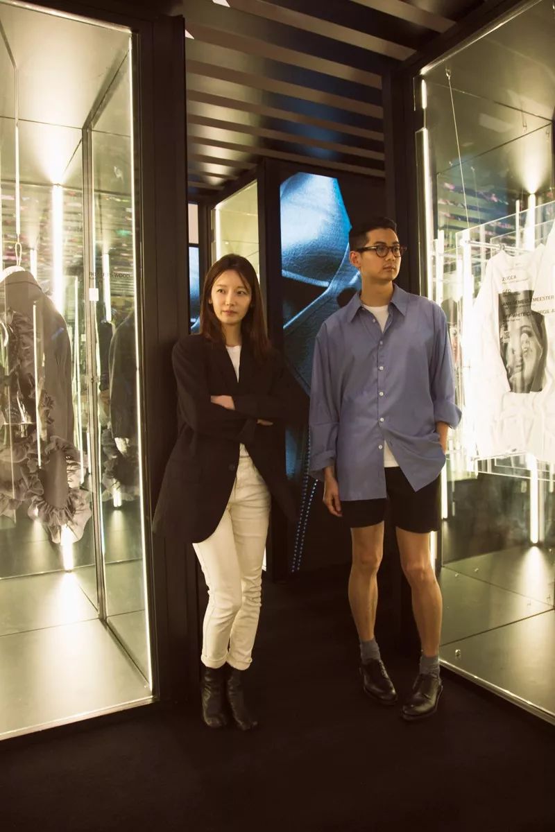 香港官网，探索时尚与科技的交汇点